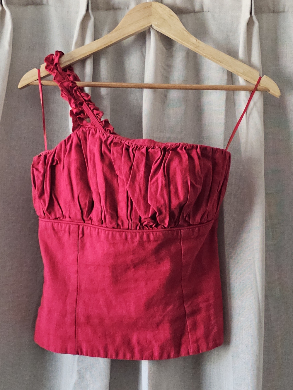 Salma by Riad Red Ruched One Shoulder Top Size S Satin Party Going Out